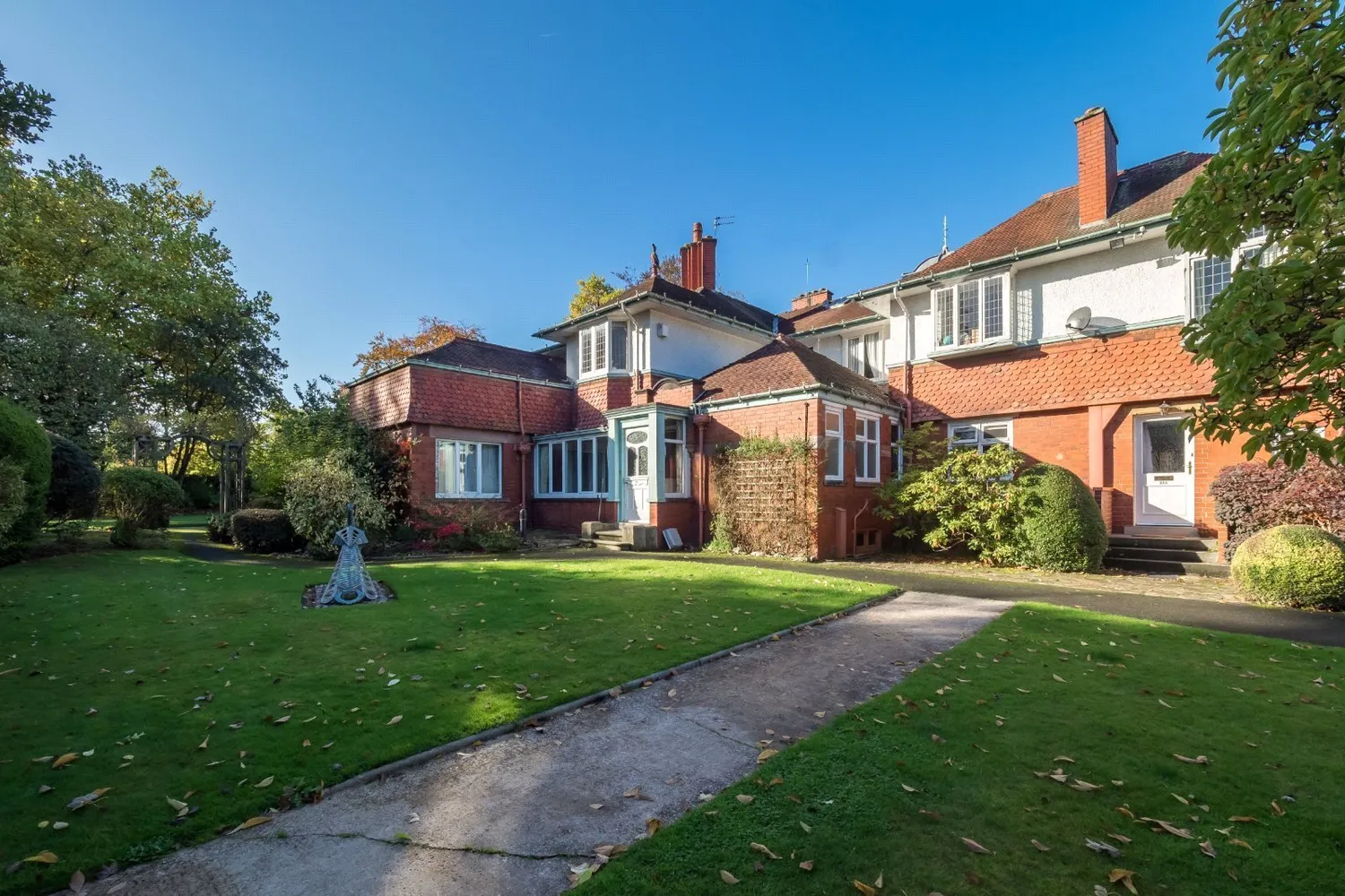 Harrop Road, Hale, WA15 photo 12