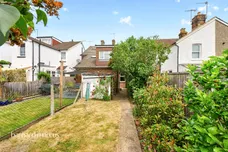 Endsleigh Road, Merstham, Redhill