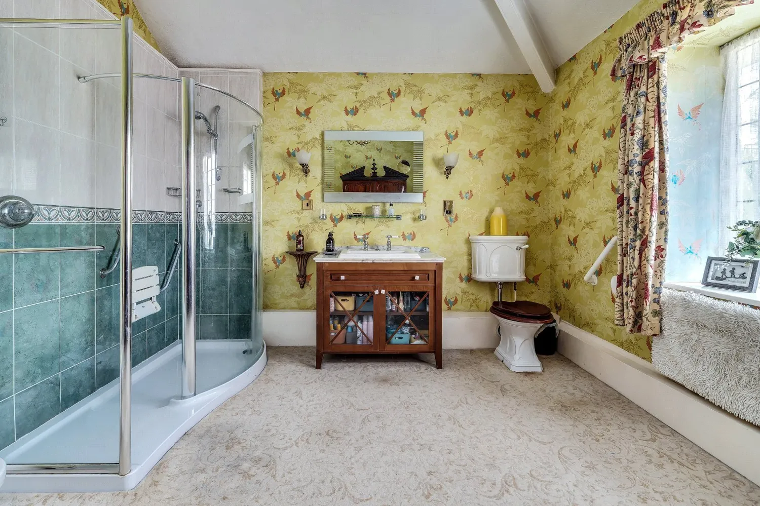 Harrop Road, Hale, WA15 photo 17