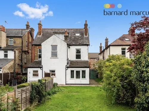 St. James Road, SUTTONphoto