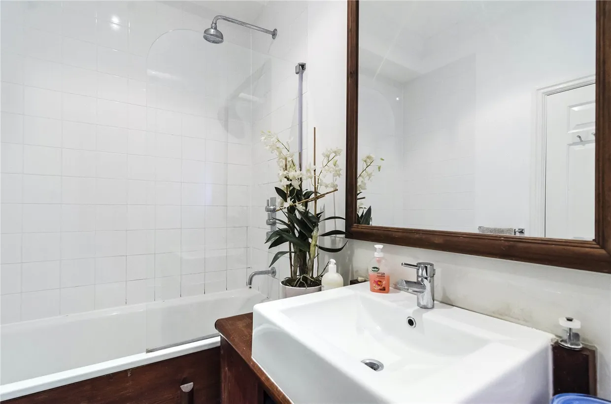 Wenlock Street, London, N1 photo 9
