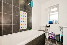 Bristol Avenue, Lancing