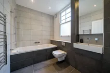 Granville Gardens, Ealing, W5 photo 6