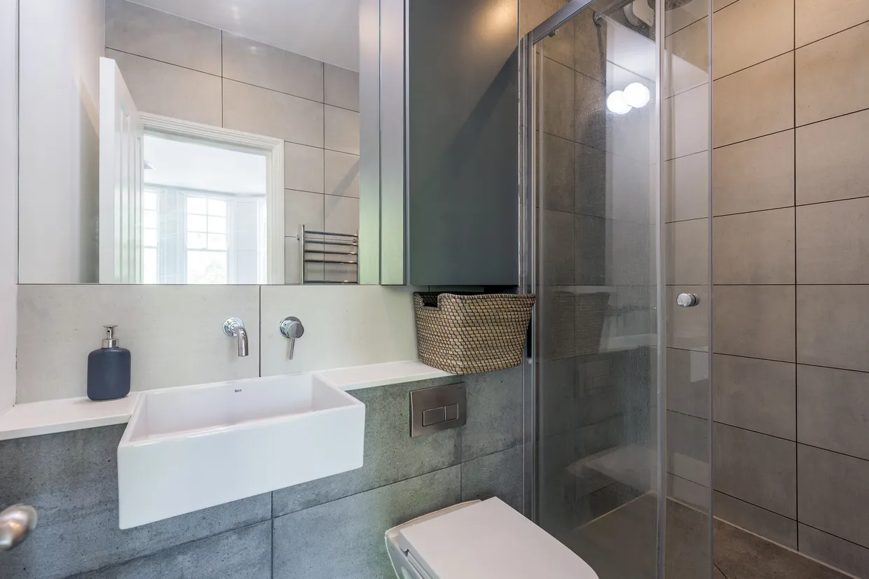 Granville Gardens, Ealing, W5 photo 8