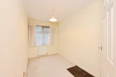 Cedar Green, HODDESDON