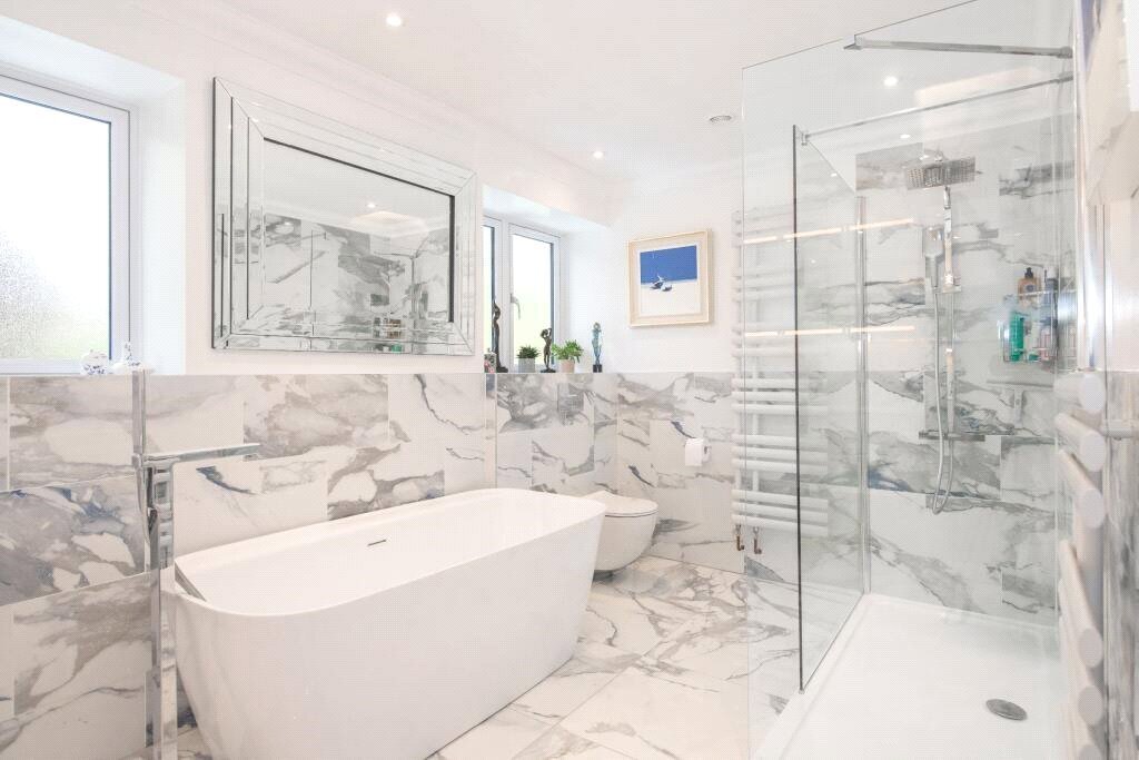 Robin Hill Drive, Camberley, Surrey, GU15