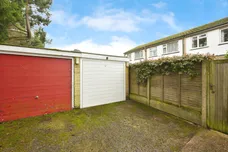 Cedar Green, HODDESDON