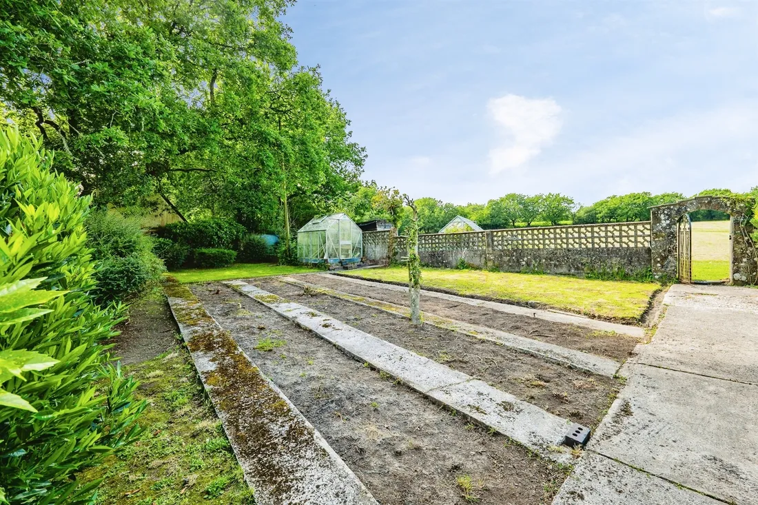 Property photo 22