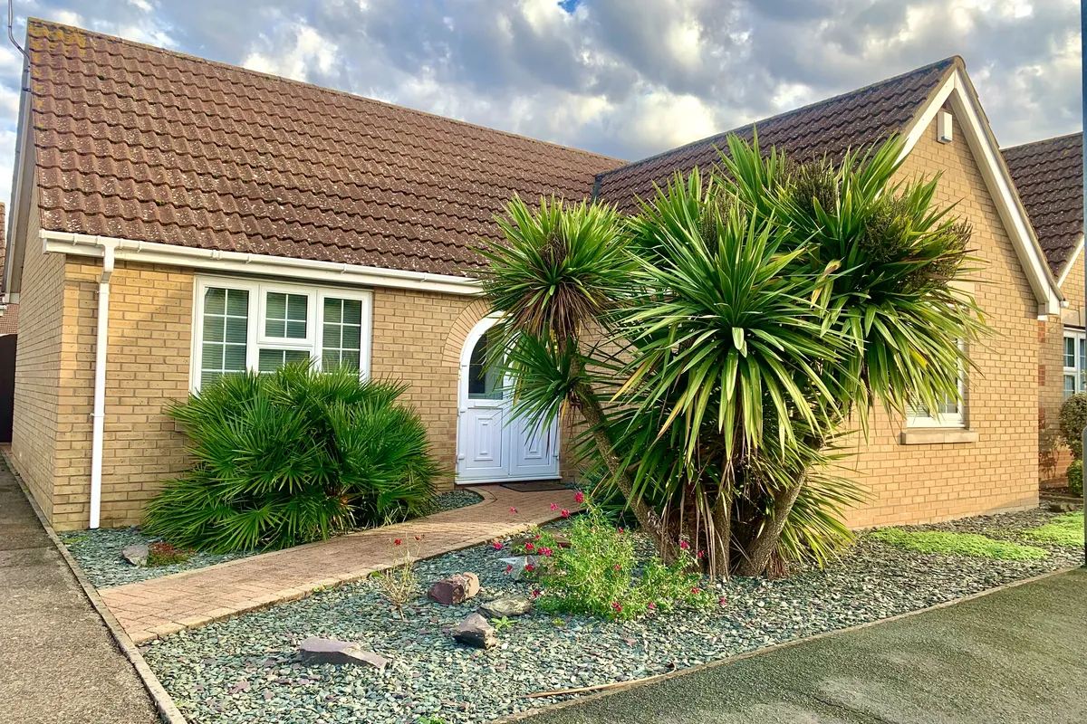 71 Landau Way, Cambs, March