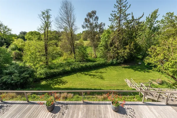 Reigate Road, Betchworth, RH3 photo 6
