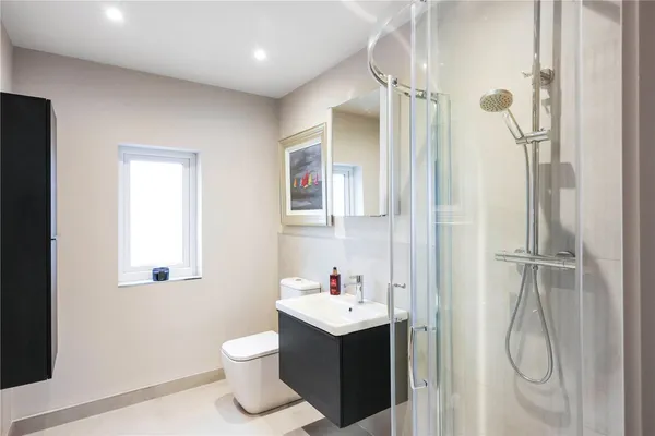 Albert Drive, Pittville, GL52 photo 29