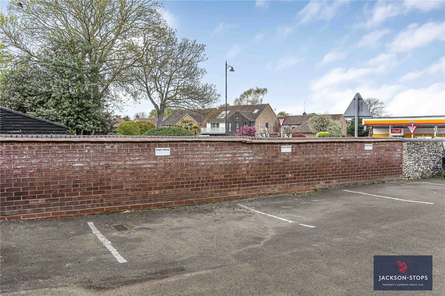 Newmarket, Suffolk, CB8 photo 16