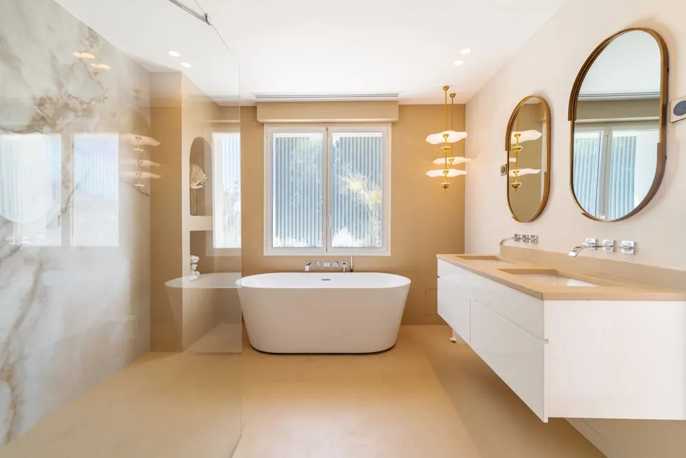 Mougins, 06250, France