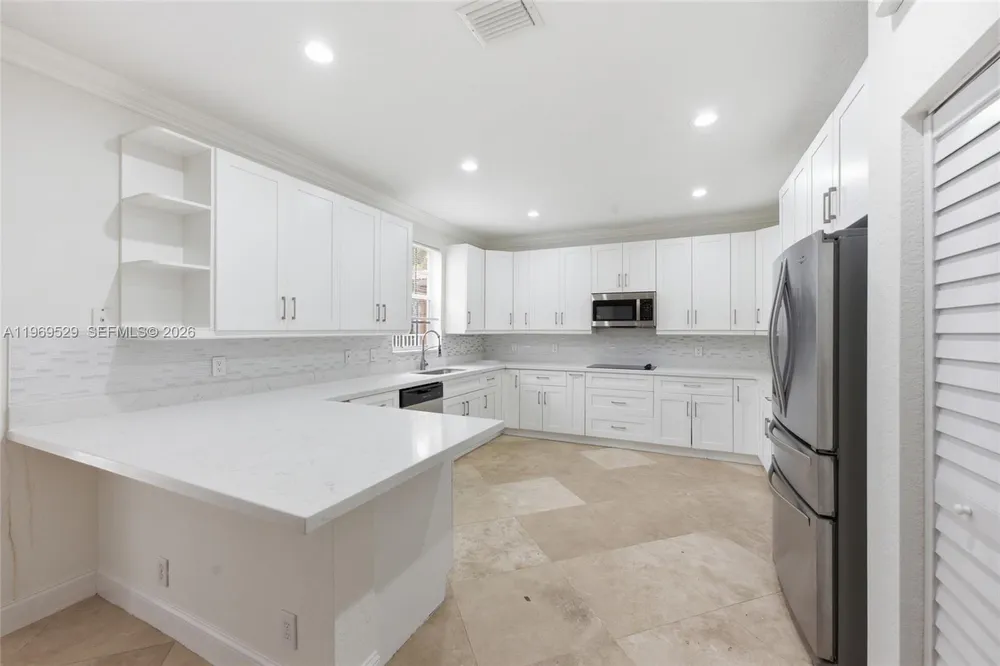 2455 Greenbrier Ct, Weston, FL 33327