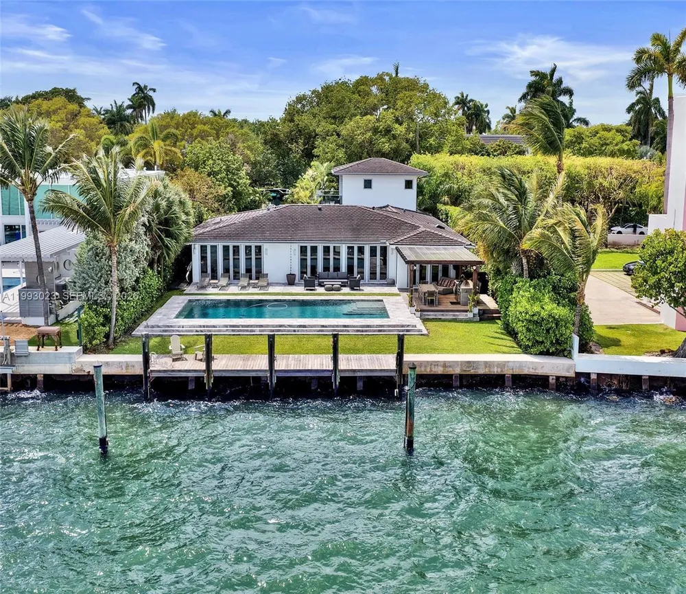 9301 N Bayshore Dr, Miami Shores, FL 33138