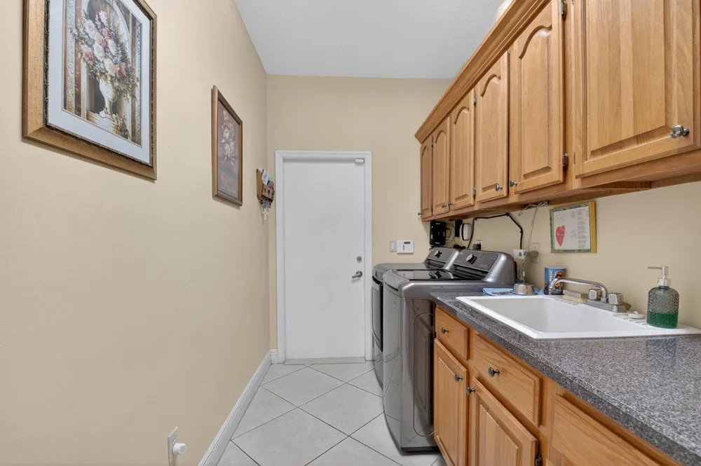 2931 NW 25th Way, Boca Raton, FL 33434