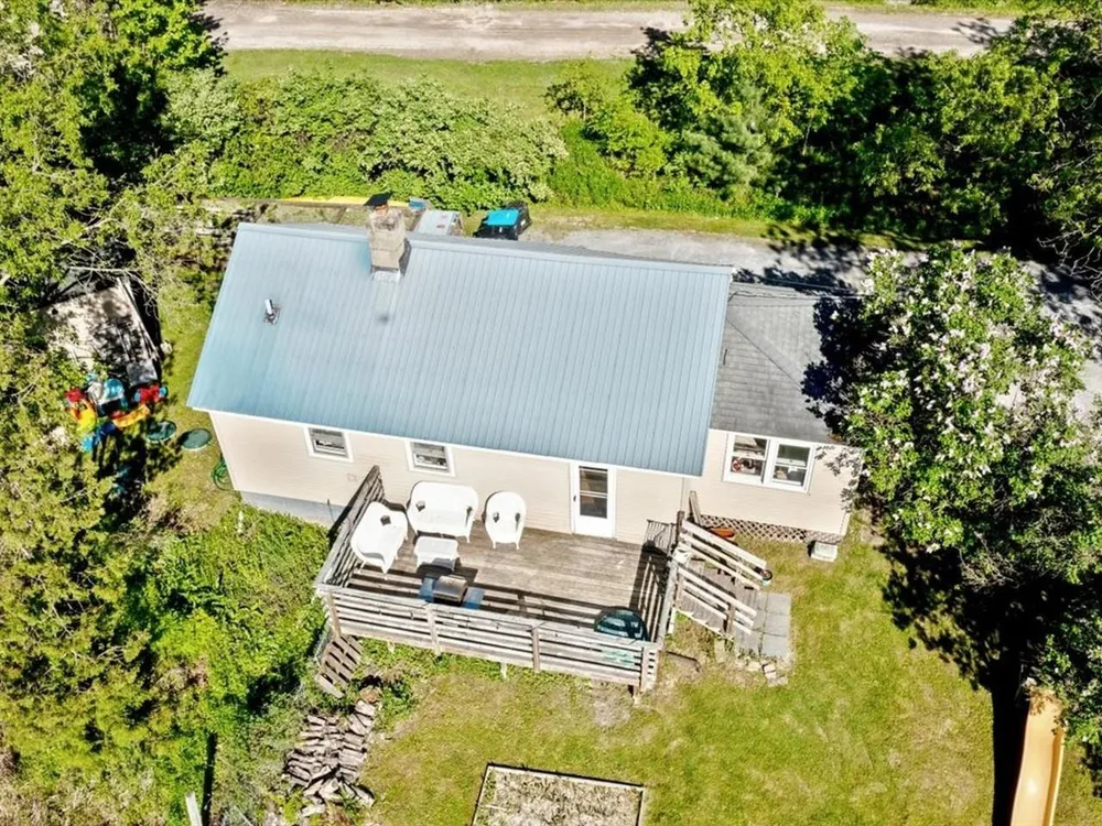 214 Jasper Mine Rd, Colchester, VT 05446