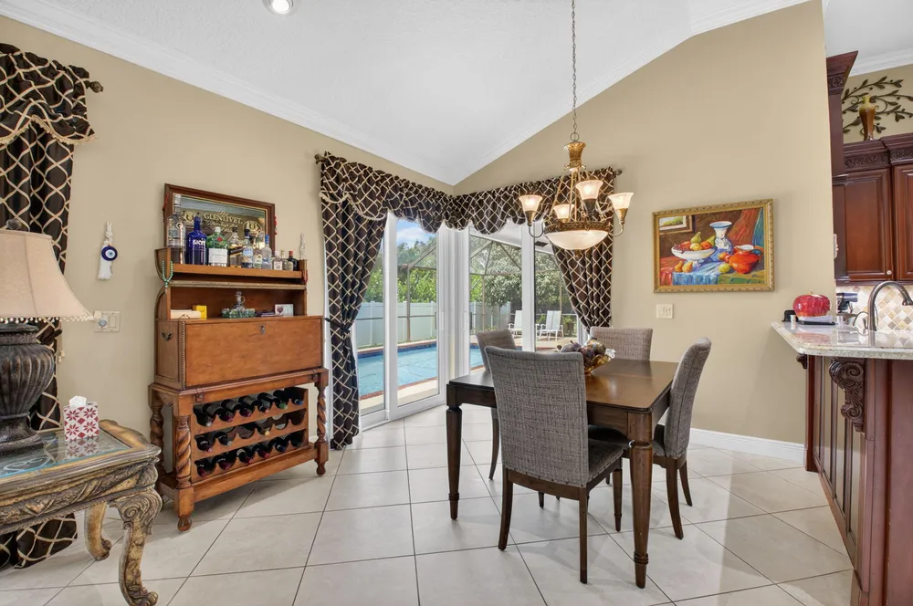 2931 NW 25th Way, Boca Raton, FL 33434