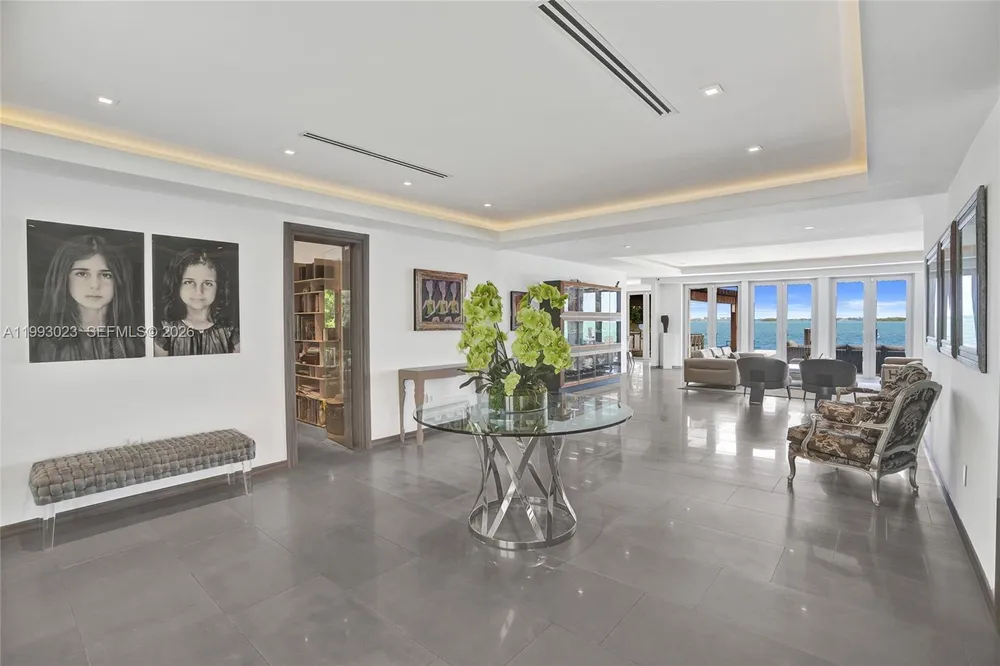 9301 N Bayshore Dr, Miami Shores, FL 33138