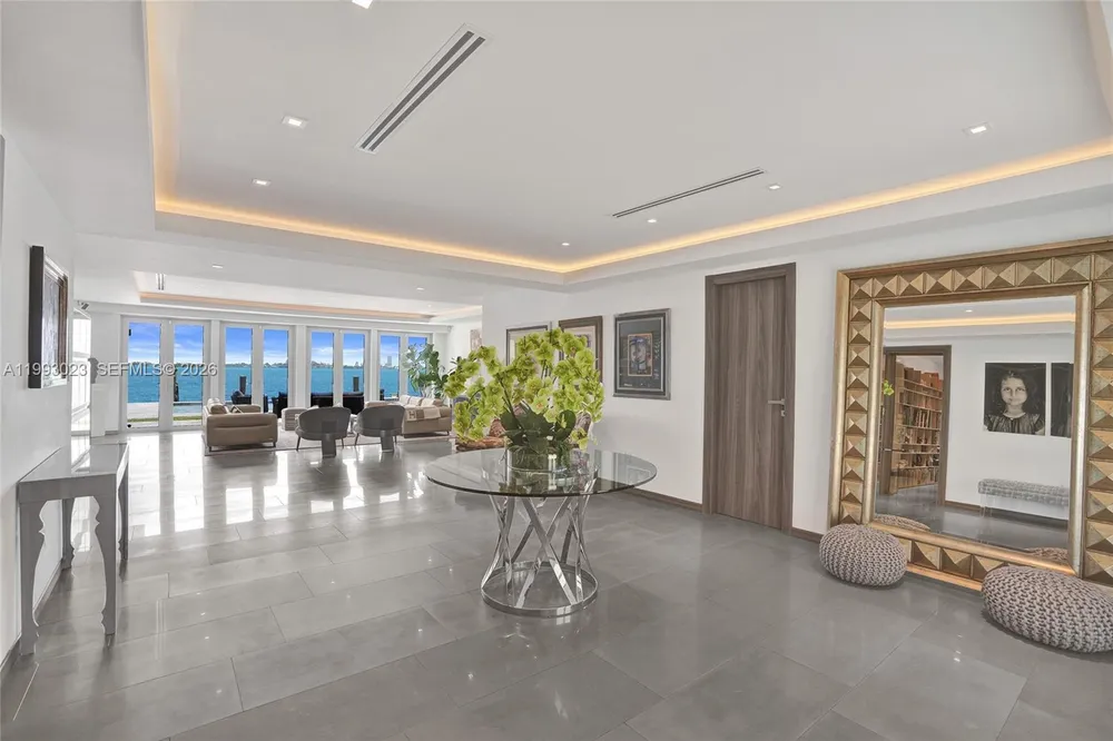 9301 N Bayshore Dr, Miami Shores, FL 33138