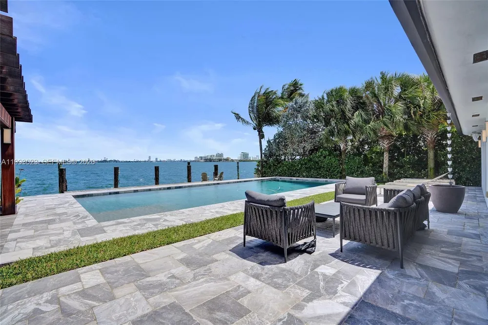 9301 N Bayshore Dr, Miami Shores, FL 33138
