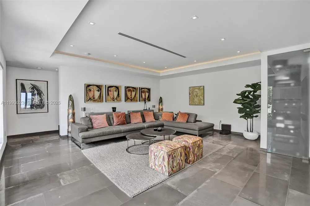 9301 N Bayshore Dr, Miami Shores, FL 33138