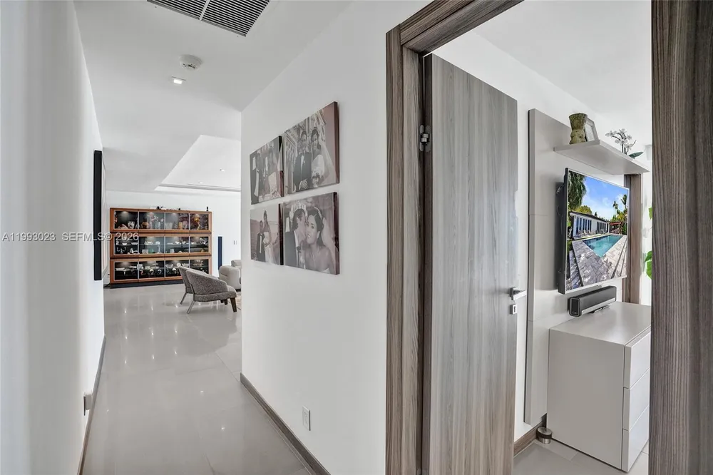 9301 N Bayshore Dr, Miami Shores, FL 33138