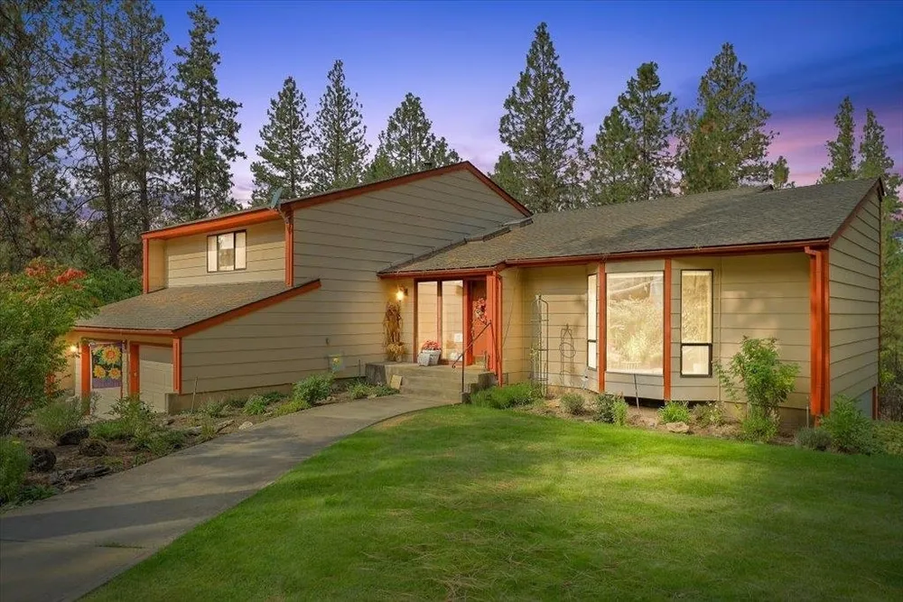 9105 S Sherman Rd, Spokane, WA 99224
