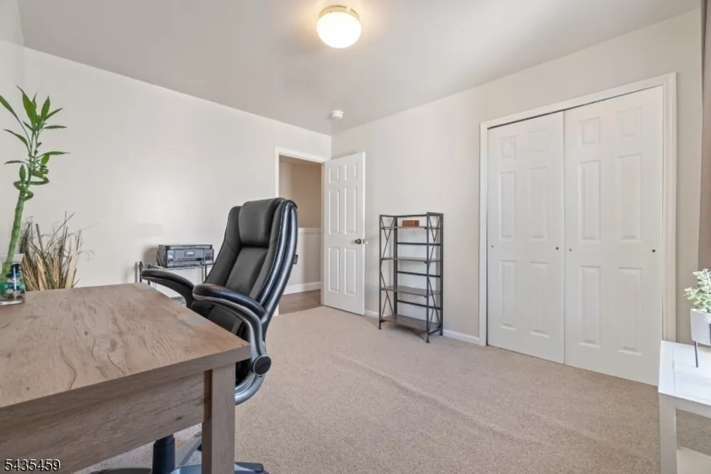 551 15th Ave, Newark, NJ 07103