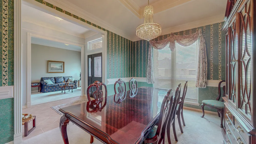 3765 Seminole Dr, Beaumont, TX 77707