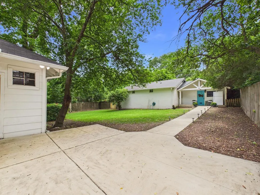 2413 18th Ave, Columbus, GA 31901