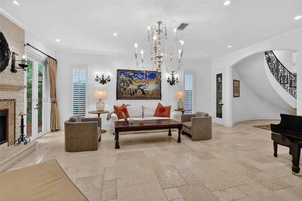 1818 Espanola Dr, Miami, FL 33133