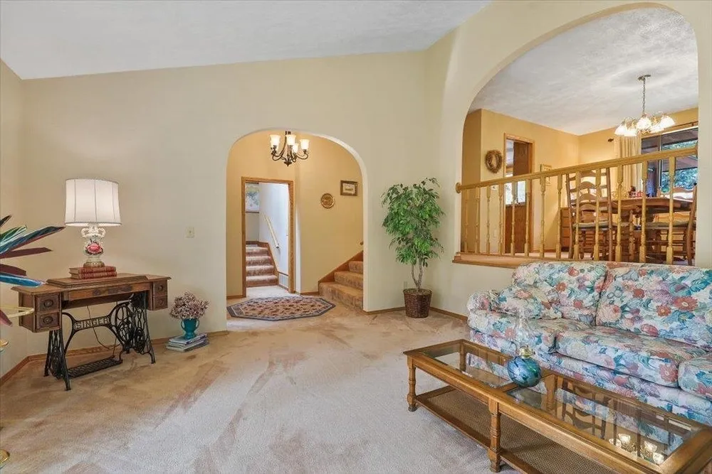 9105 S Sherman Rd, Spokane, WA 99224