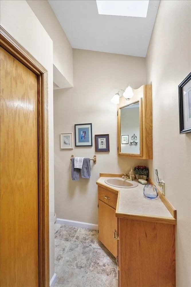 9105 S Sherman Rd, Spokane, WA 99224