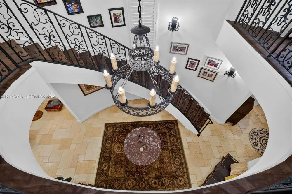 1818 Espanola Dr, Miami, FL 33133