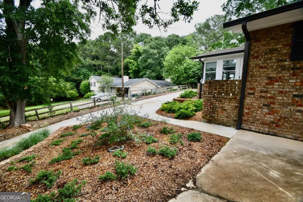 280 Valleybrook Dr, Athens, GA 30606