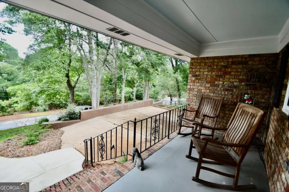 280 Valleybrook Dr, Athens, GA 30606
