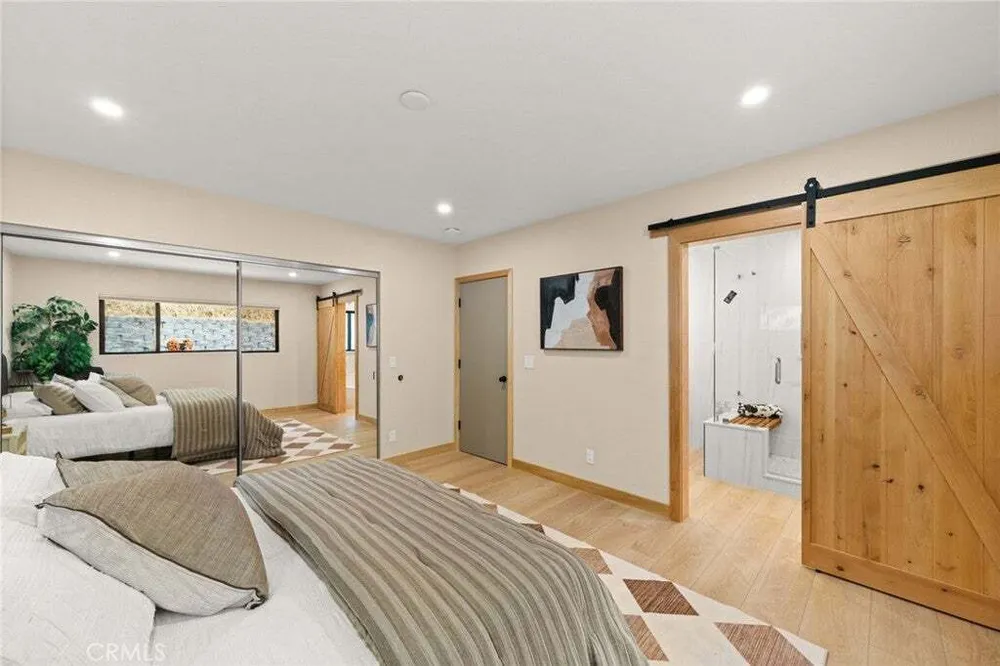 325 N Madison Ave, Monrovia, CA 91016