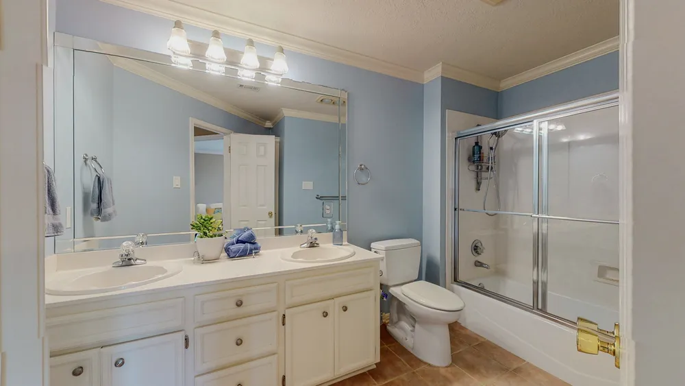 3765 Seminole Dr, Beaumont, TX 77707