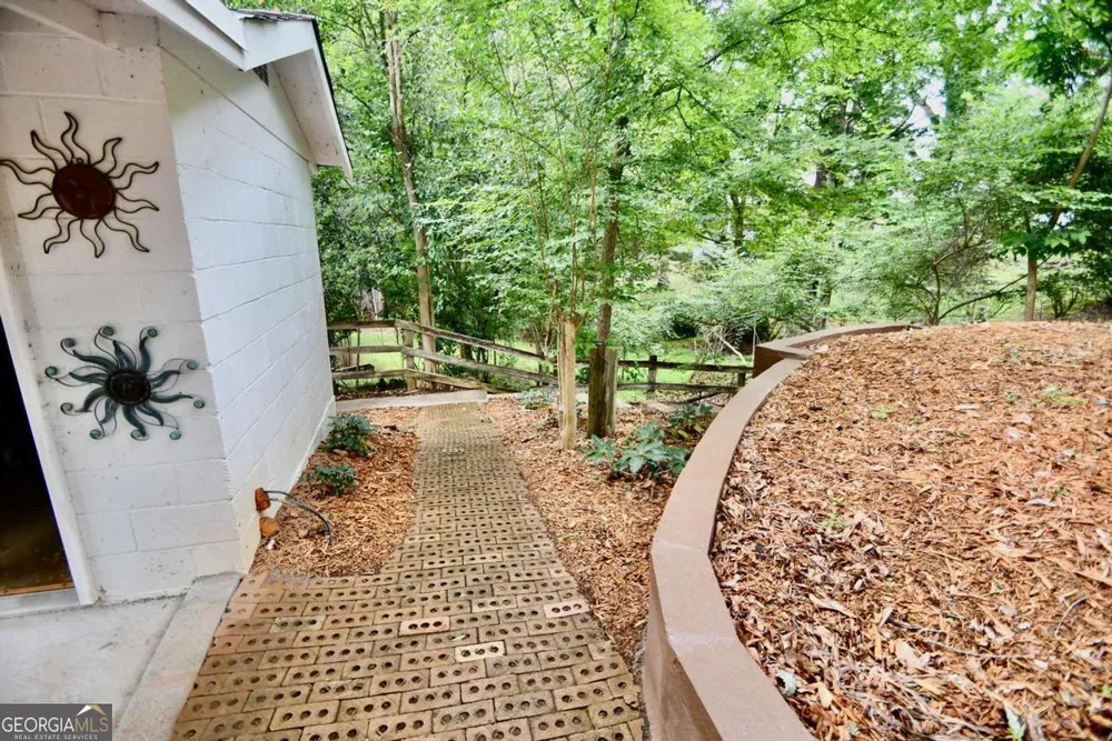 280 Valleybrook Dr, Athens, GA 30606