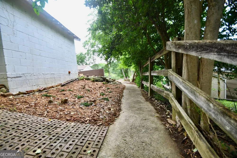 280 Valleybrook Dr, Athens, GA 30606