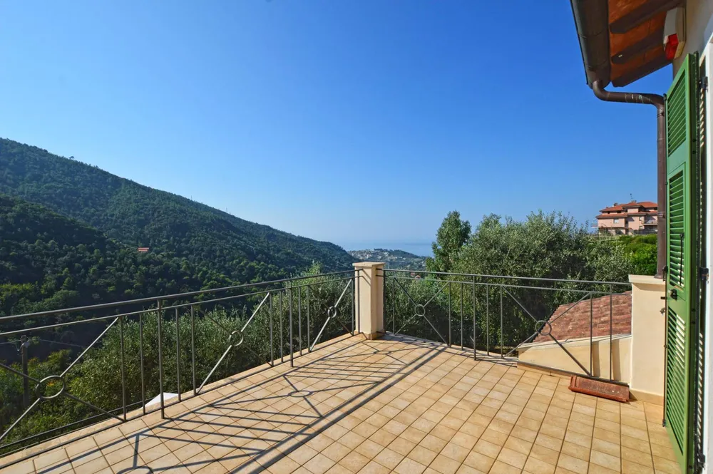 Via Matteotti, Vallebona, Liguria