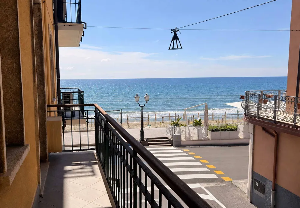 Via Roma, Alassio, Liguria