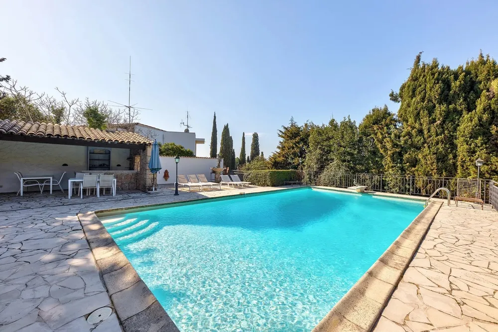 Mougins, Alpes Maritimes, France