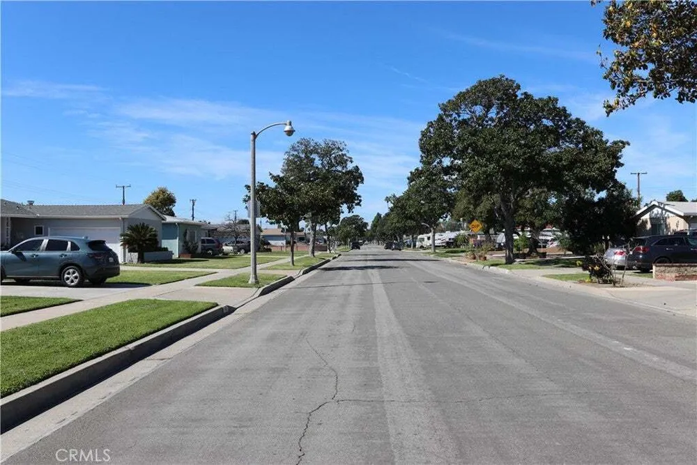 1467 W Roberta Ave, Fullerton, CA 92833