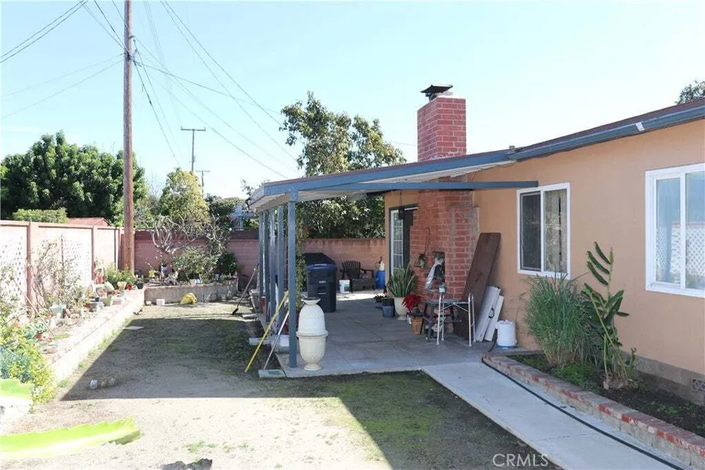 1467 W Roberta Ave, Fullerton, CA 92833