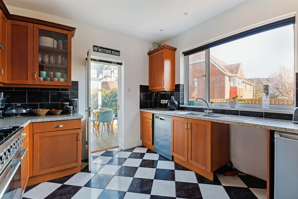 Harnham Road, Salisbury, SP2 photo 7