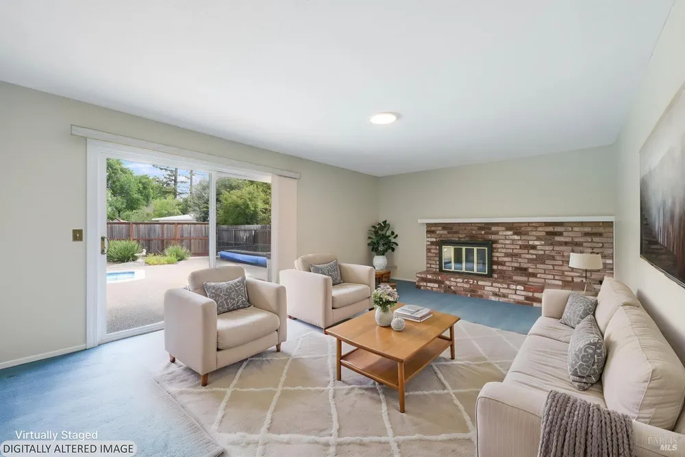 717 Glenhill Ct, Novato, CA 94947