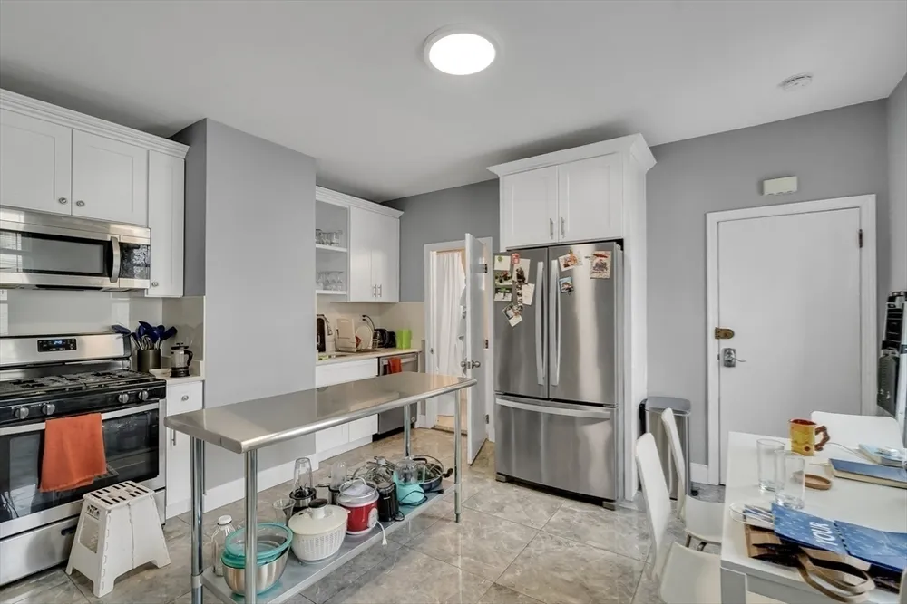 281 Cardinal Medeiros Ave, Cambridge, MA 02141