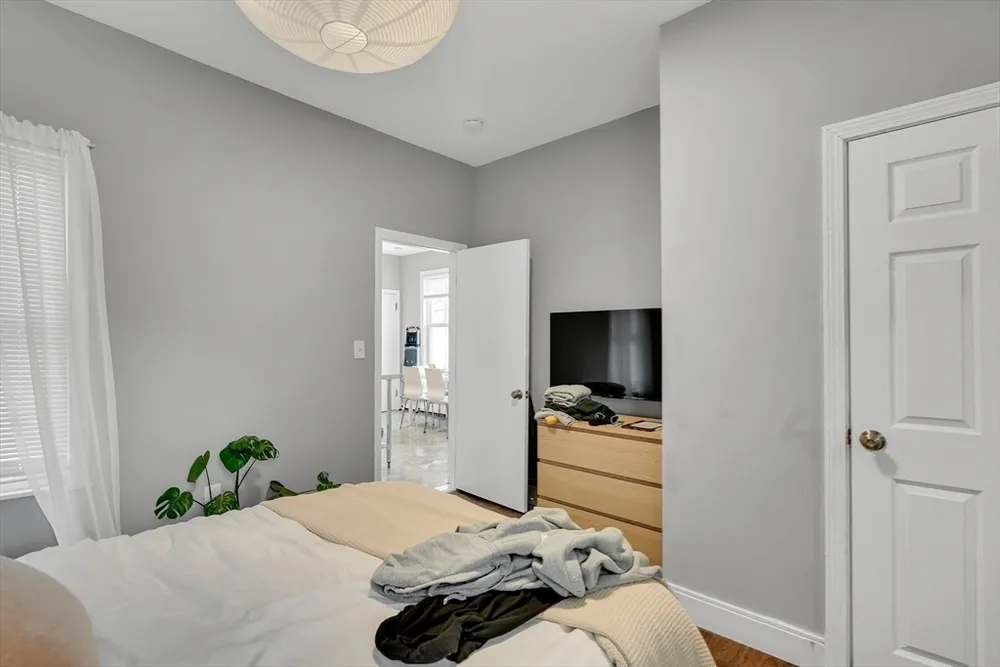 281 Cardinal Medeiros Ave, Cambridge, MA 02141